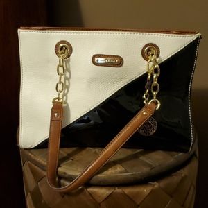 Anne Klein beige & black purse